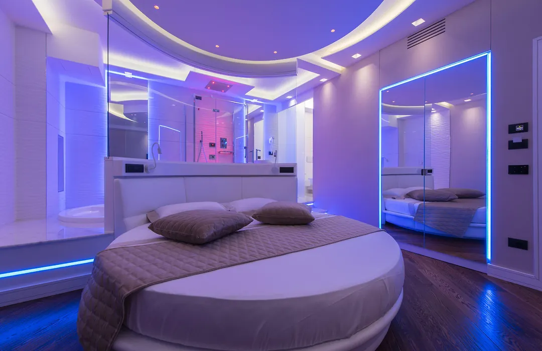 Lux Suites In Roma-1